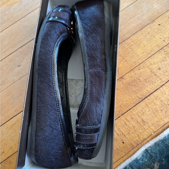 Franco Sarto Black and Gold Quilted Flats - Picture 10 of 13